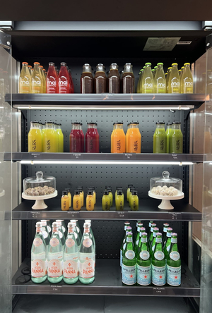 Aura Wellness Bar