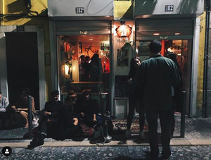 Este Bar