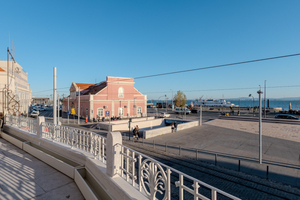 Lioz Hotel & Apartments