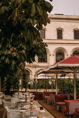 Rossio grade a bar
