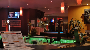 Shelter Bar