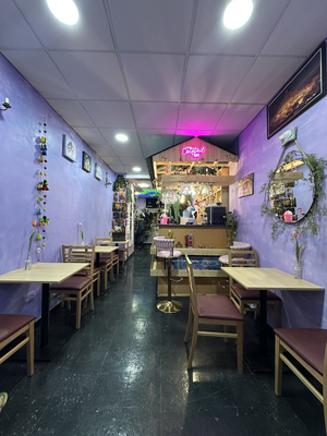 THE CHERRY BAR - CAFE AND CLOTHING STORE