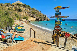 Curacao: tour privato tra baie nascoste e snorkeling al relitto