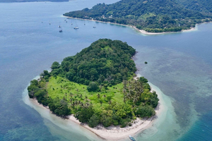 Explore Southwest Gili : Gili Asahan, Goleng, Layar & Gede
