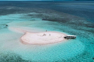 Depuis Lombok : snorkeling sur les 4 îles Gili et sortie en bateau dans la mangrove