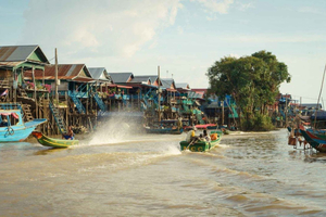 Från Siem Reap: Kampong Phluk flytande bytur med båt