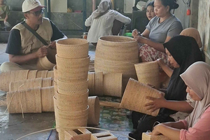 Lombok: Hantverksworkshop i bambu och rotting med lokal hantverkare