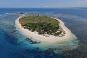 Lombok: East Gili Islands Snorkeling Tour with BBQ Lunch