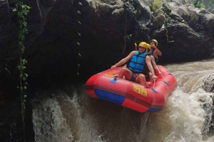 Lombok : Islamic Centre, Balinese Temple end River Rafting