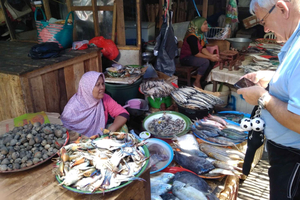 Lombok: Mataram City Tour with Mosque & Famous Culinary