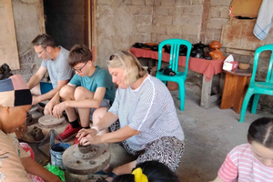 Lombok Pottery & Traditional Sasak Cooking Class