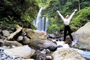 Lombok: Senaru Waterfalls & Bayan Heritage Experience