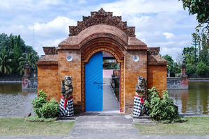 Mataram City Tours (No Lunch)