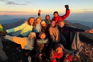 Sembalun: Mount Rinjani 2-Day Private Trekking Tour