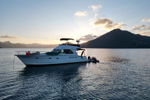 Sunset Cruise from Kuta Bay with Drinks and Snacks