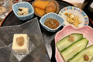 Tokyo: abbinamento guidato di sakè con prodotti fermentati