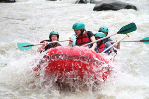 Yogyakarta: trekking sul Monte Merapi e rafting sul fiume Elo