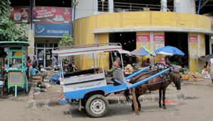 Kebon Roek Market