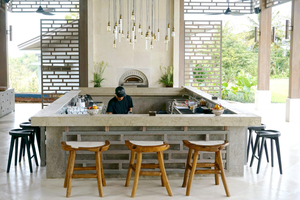 Aura Lounge & Bar Lombok