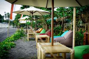 Begibung Beach & Sunset View Resto