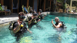 Gili Divers