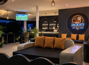 Jackie’s Gili Beach Club