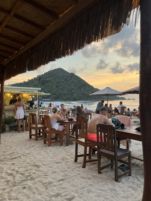 Local bar lombok | Selong belanak