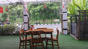 Makan-Makan Bar & Grill Senggigi