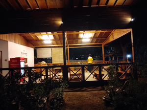 Papi Resto Gili Gede Indah