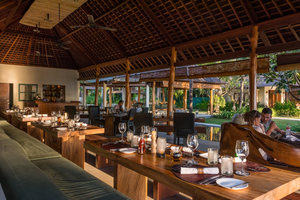 Qerang : Exquisite Seafood & Steaks