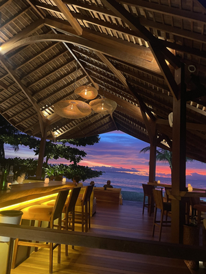 Quri Sunset Bar