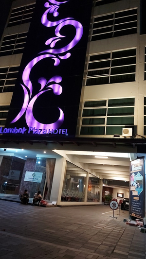 The Plaza Karaoke & Lounge Lombok
