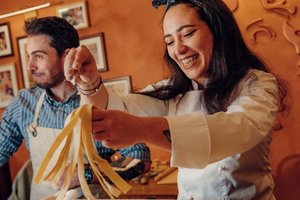 Central Pasta-Making Class with Prosecco & Antipasti