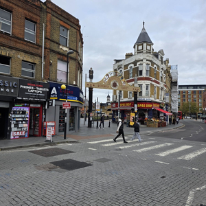 Greenwich Railway Station