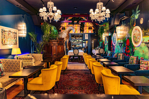 Hux Bar