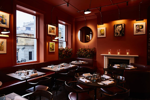 Pivot Bar & Bistro