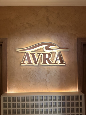 Avra Lounge & Cocktail Ritual