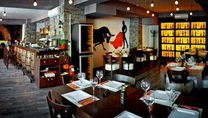 Azafran Bar-Restaurant Español