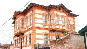 Chola Guest House