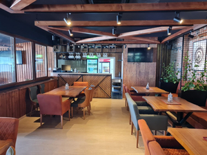 Friends Lounge Bar