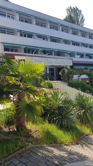 Hotel Pela