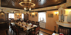 House of Mijaks Ethno Restaurant