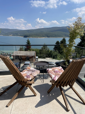 Mavrovo Lounge Bar & Restaurant
