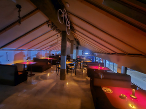 Piramida club