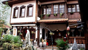 Stara Kukja (Old House) Restaurant