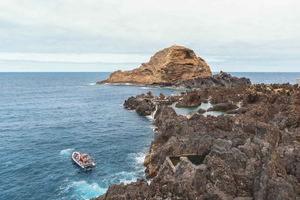 Flucht in den Atlantik: Bootstour in Porto Moniz, Madeira