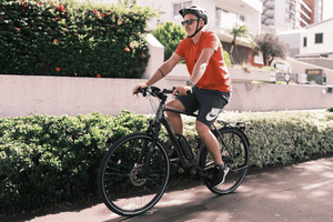 E-Bike Road Tour with Cabo Girão Viewpoint & Late Breakfast