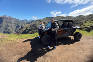 Fra Funchal: Privat buggytur, Skywalk, stier og bjergtoppe