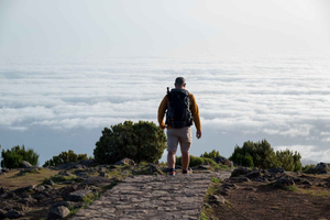 Funchal: Private Sonnenuntergangswanderung zum Pico Ruivo mit Abholung vom Hotel