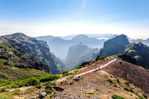 Madeira: Sen østlig tur med udsigt til Pico do Areeiro